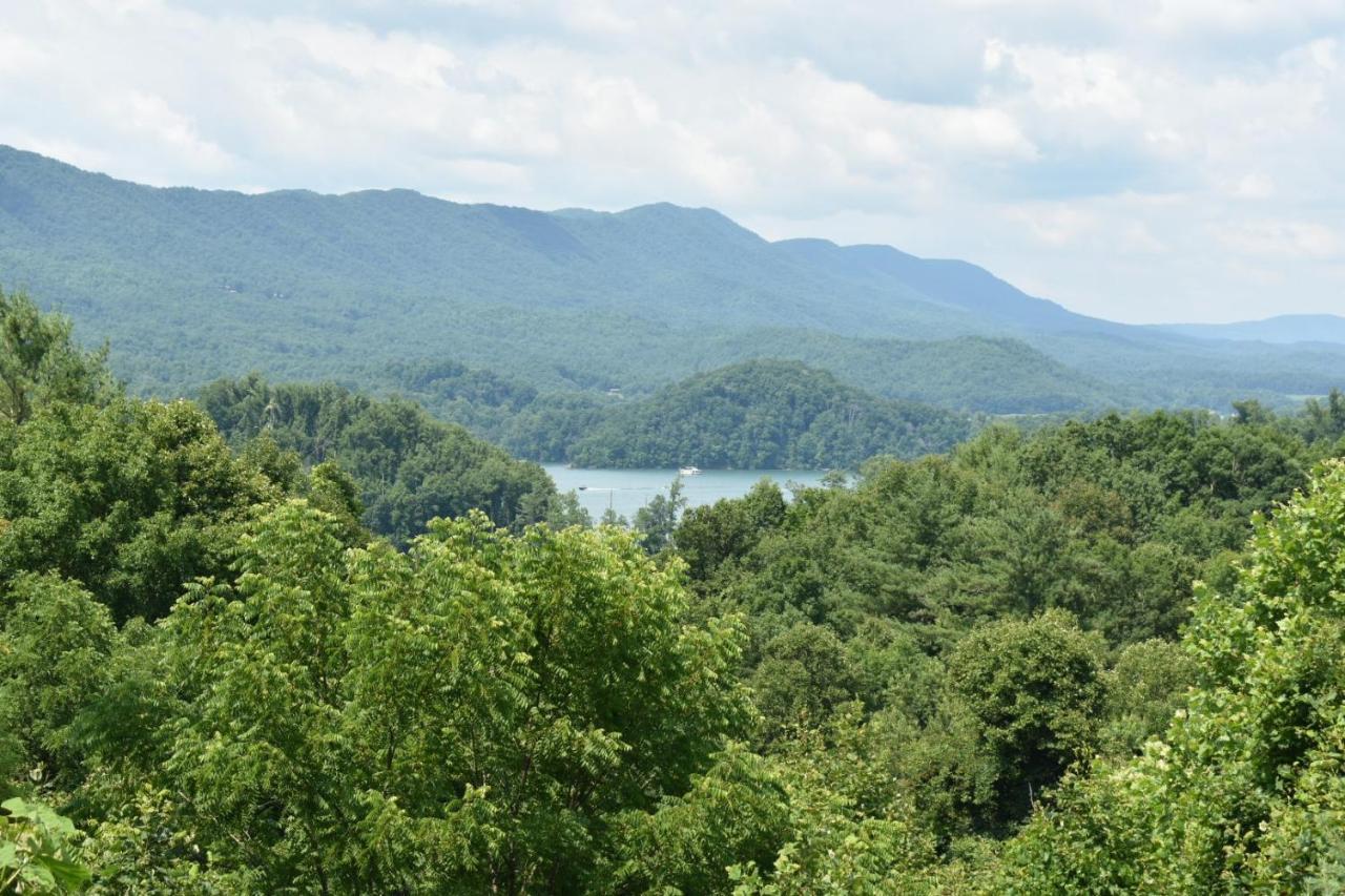 Tree Top Lodge - Gorgeous Lake Cabin With Hot Tub & Magnificent Views Of Forests And Mountains! Cabin Butler Екстер'єр фото