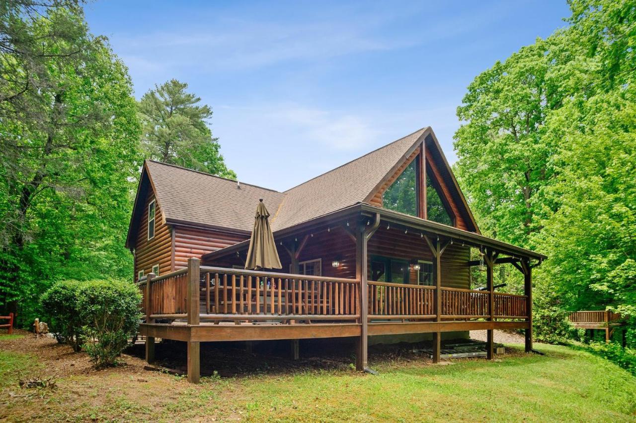 Tree Top Lodge - Gorgeous Lake Cabin With Hot Tub & Magnificent Views Of Forests And Mountains! Cabin Butler Екстер'єр фото