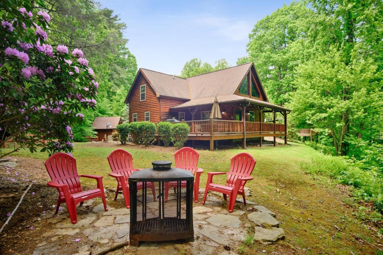 Tree Top Lodge - Gorgeous Lake Cabin With Hot Tub & Magnificent Views Of Forests And Mountains! Cabin Butler Екстер'єр фото